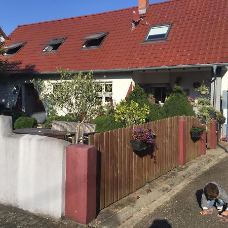 Ferien- und Monteurswohnung Heilbrunnen Woerth am Rhein Exterior foto